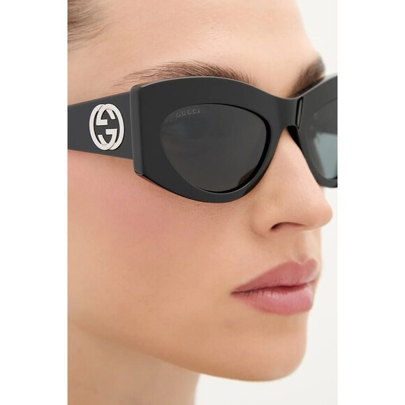 NWT Gucci GG1843S-001 Sunglasses